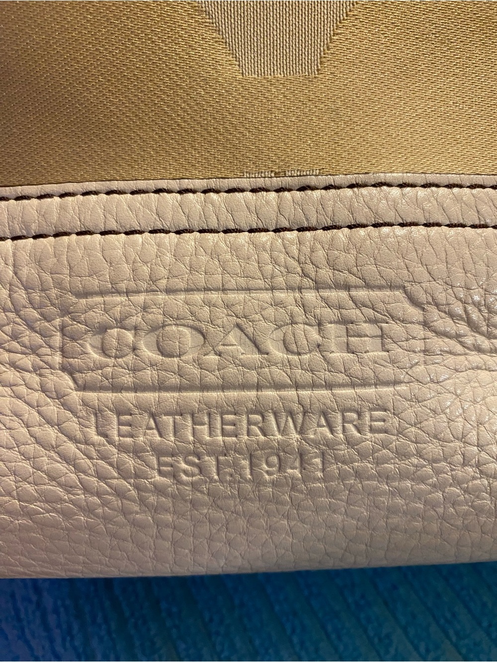 Coach Signature Optic tote - Picture 13 of 13